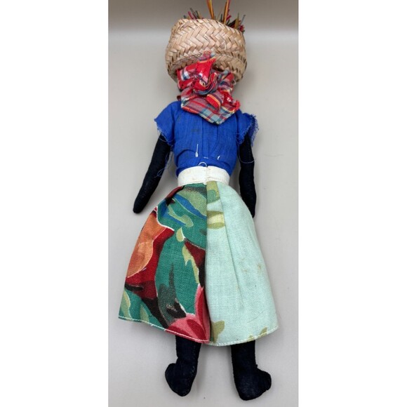 Vintage Bermuda Chiquita Doll Cloth Souvenir with Apron and Hat 12" Tall - Picture 2 of 7